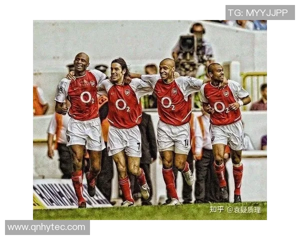 足球合图揭秘：探索足球世界的精彩瞬间与背后故事