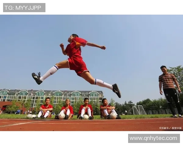 踢足球让你轻松享瘦不再担心体重问题的运动乐趣