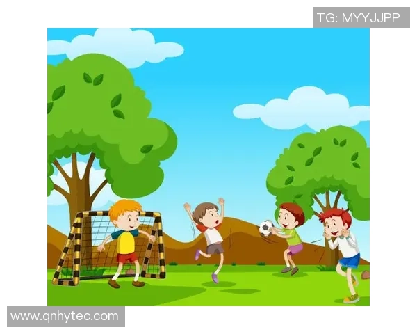 在绿茵场上追逐梦想的踢足球男孩漫画精彩瞬间 在绿茵场上追逐梦想的踢足球男孩漫画精彩瞬间