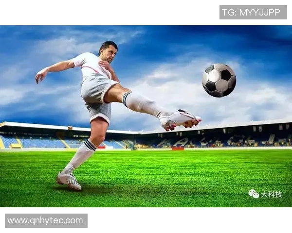 耐克大学足球：培养未来足球明星的摇篮与竞技梦想的舞台